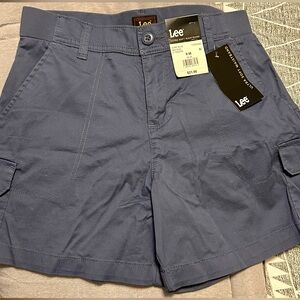NWT Lee brand blue shorts, lots of pockets size 8